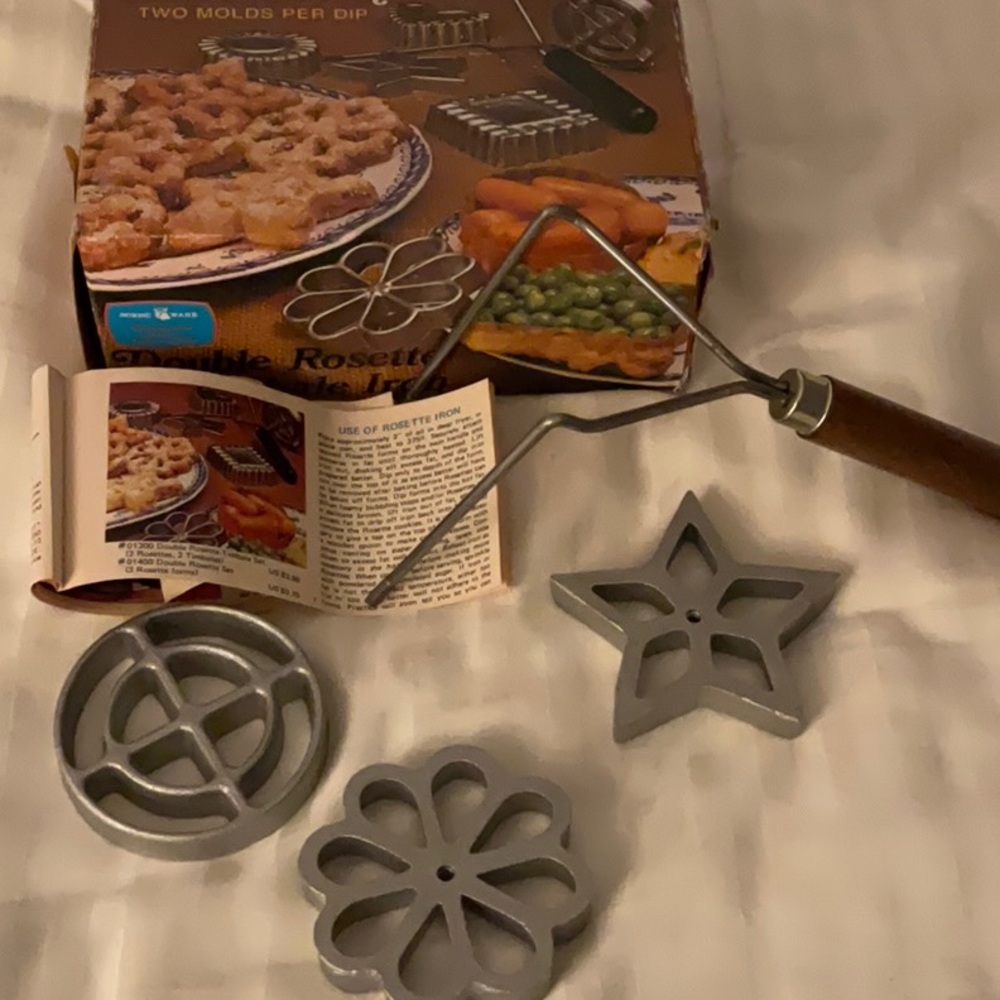 NWOT double rosette & timbale iron
